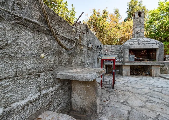 And With Parking Space 3* Mali Ston